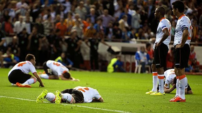 Mbia lleva al Sevilla a Turín