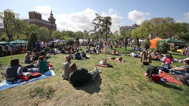 La feria atribuye las magdalenas con cannabis a vendedoras ambulantes