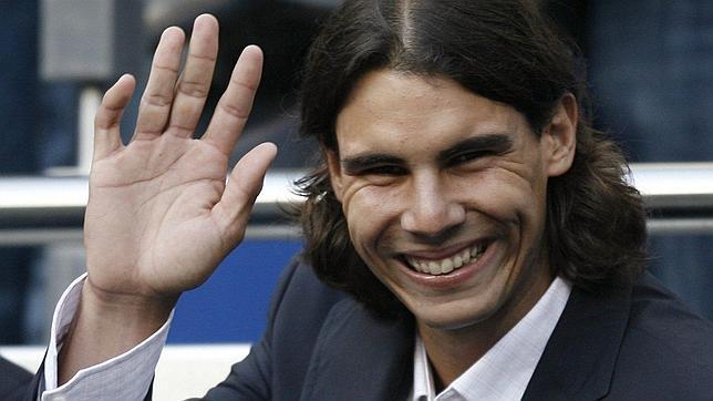 En el año 2007, asiste en el estadio Santiago Bernabéu a un encuentro entre el Real Madrid y el Mallorca