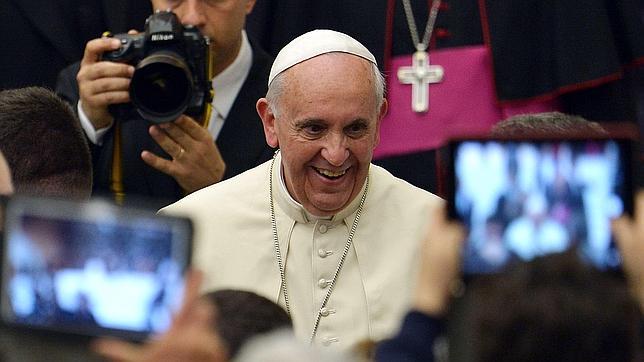 El Papa «aconseja» a los «trepas» hacer alpinismo en vez de ir a la Iglesia