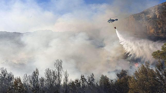 La Generalitat avanza la campaña contra incendios y prohíbe las quemas agrícolas