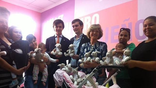 Fundación RedMadre: «El Gobierno debe despenalizar la maternidad»