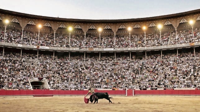 La Generalitat compensa a la Monumental con 330.000 euros por el veto a los toros