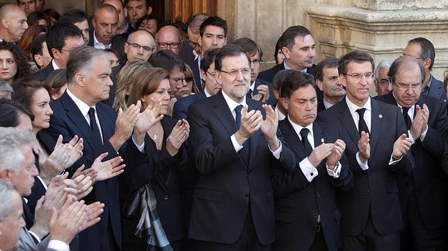 Rajoy preside en León el minuto de silencio por Carrasco
