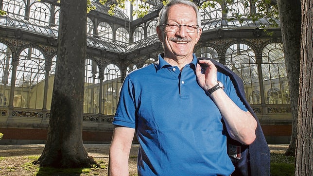 Alejandro Tiana, rector de la Uned: «El Retiro tiene un lugar muy especial en mi memoria»