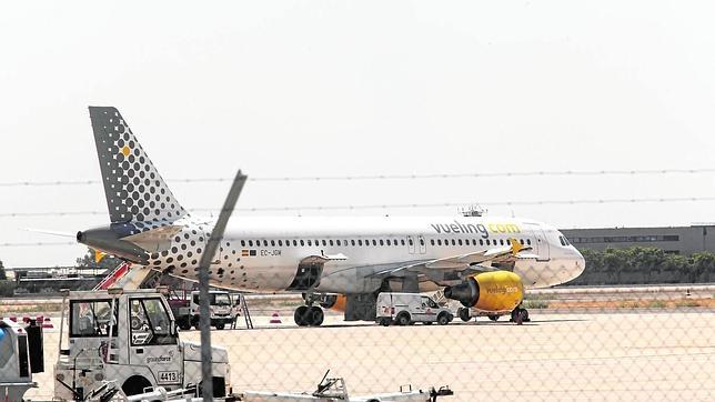 Vueling dice que las aerolíneas no aprovechan Canarias para «hacer caja» sino que recuperan pérdidas de otros años