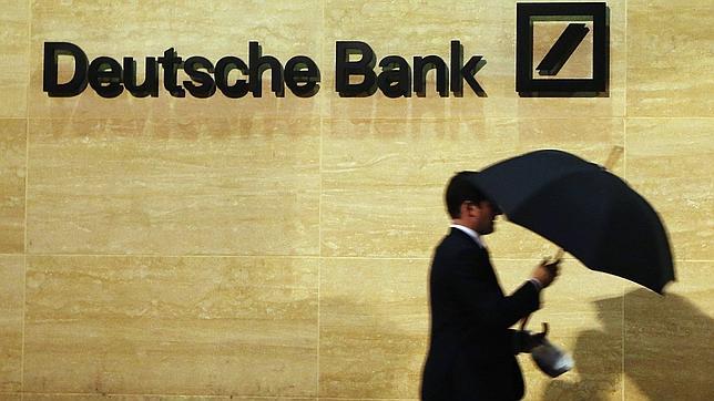 Deutsche Bank amplia capital en 8.000 millones de euros