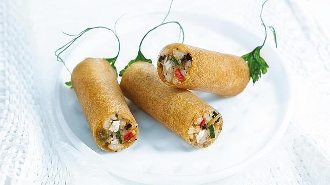 Tubos de arroz con bacalao