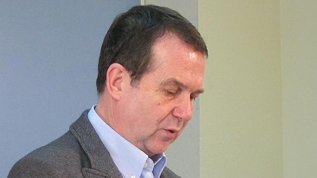 Caballero prorroga a dedo con Cespa el mantenimiento de los jardines