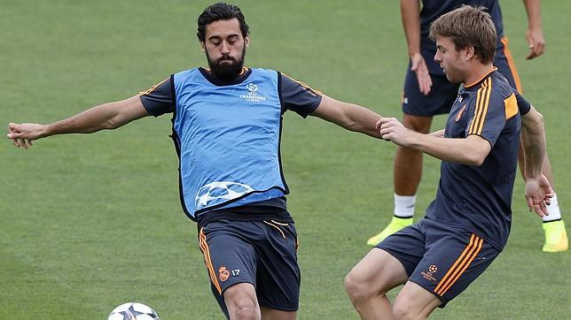 Arbeloa: «Yo respeto a Casillas y Casillas me respeta a mí»