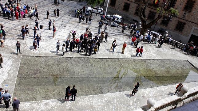 Plan para «explicar» la fuente de Cristina Iglesias a los ciudadanos