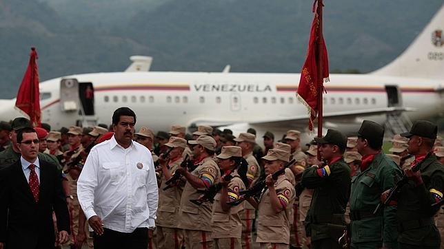 Venezuela se aísla por la suspensión de pago con aerolíneas