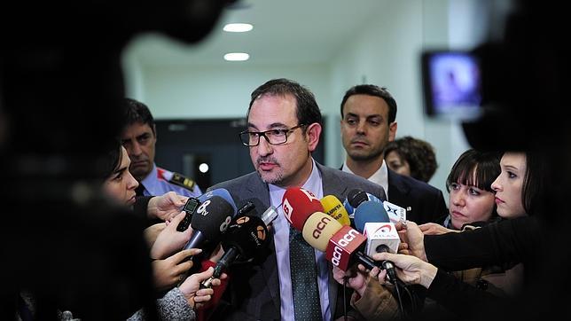 Espadaler culpa a los escoltas de la Policía de Camacho y Montoro del ataque