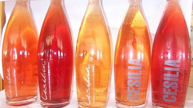 Botellas de Cesilia Rosé, de la bodega alicantina Heretat de Cesilia
