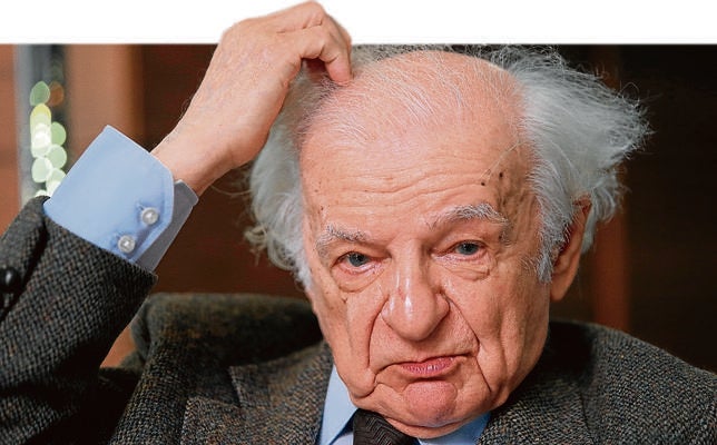 Yves Bonnefoy: «La poesía es ajena al discurso político, es una lucha contra la ideología»