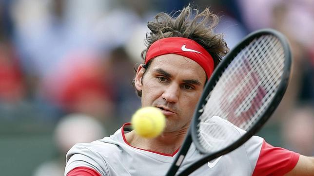Federer se estrena sin presión