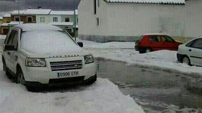 Una fuerte granizada se cuela en la jornada de votaciones