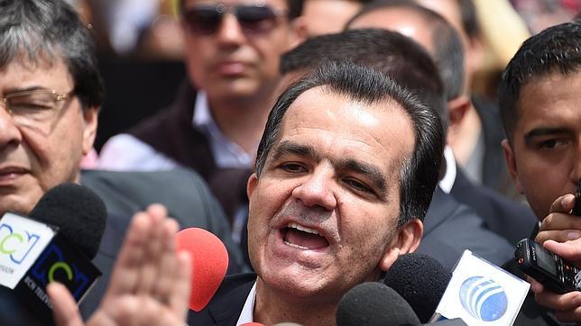 Óscar Iván Zuluaga, antiguo ministro y «títere» del expresidente Uribe