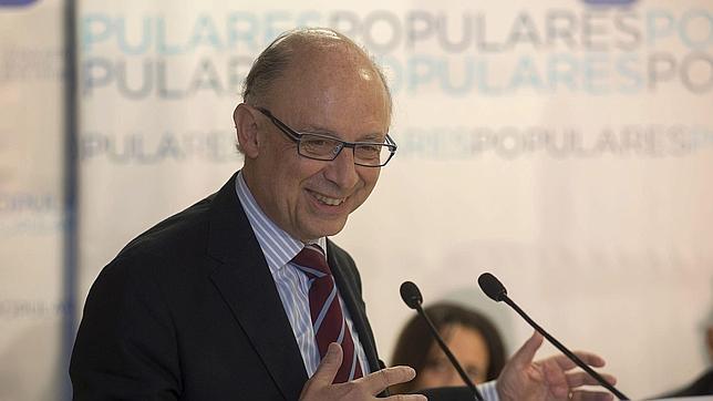 El Estado reduce su déficit un 18% en el primer cuatrimestre de 2014