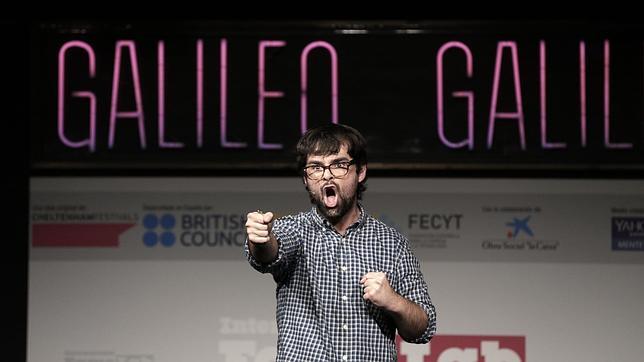 Ricardo Moure, el biólogo que triunfa de monologuista: «Se puede hacer humor de todo»