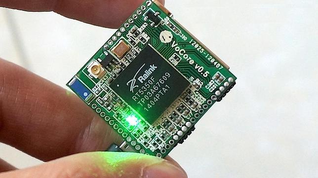 VoCore: un miniordenador del tamaño de una moneda