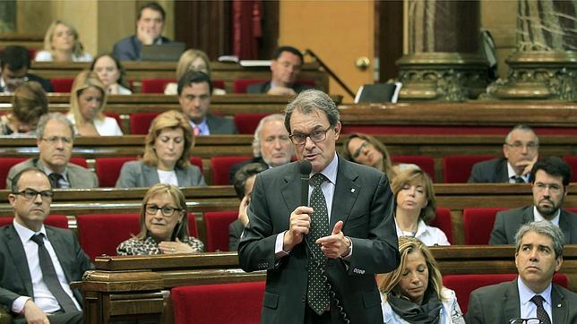 Mas amenaza con realizar la consulta separatista sin acuerdo con Madrid