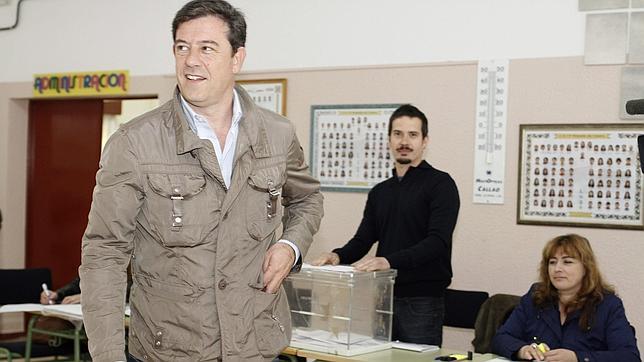 Besteiro contesta a los díscolos de Orense: «El expediente debe tratarse internamente»