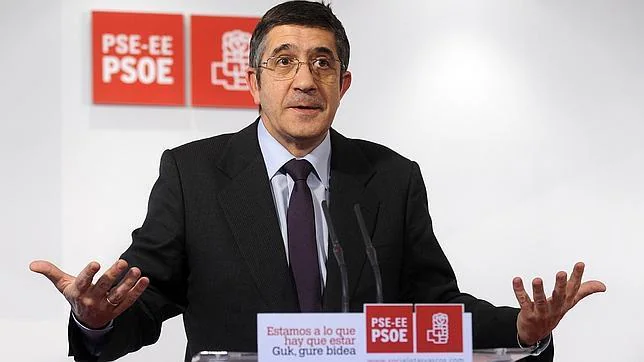 Patxi López confirma su renuncia a liderar el PSOE: «Estoy más para ayudar que para competir»