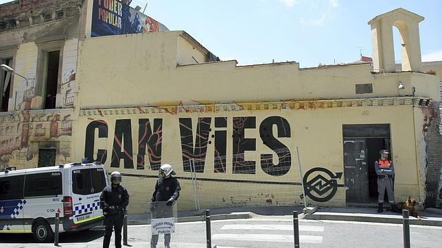 Can Vies da por rotas las negociaciones y pretende reconstruir la casa mañana