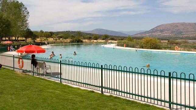 Las piscinas de Riosequillo tienen capacidad para 20.000 personas