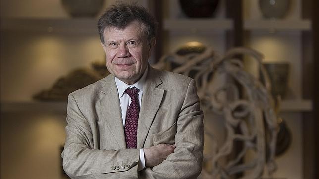 Roger Chartier: «La idea de que la cultura debe ser gratuita es absurda»