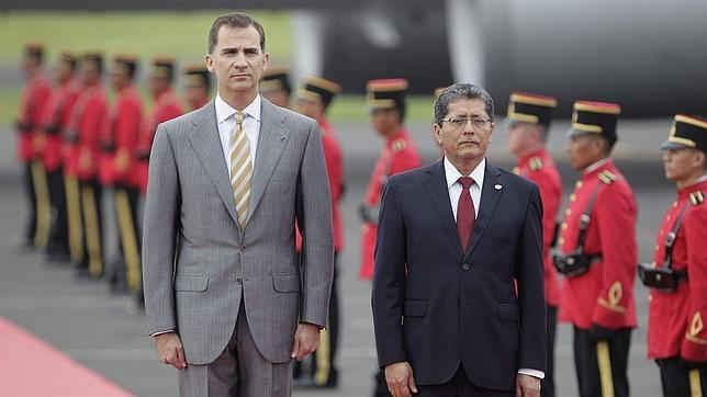 El Príncipe de Asturias llega a El Salvador para la investidura de Sánchez Cerén