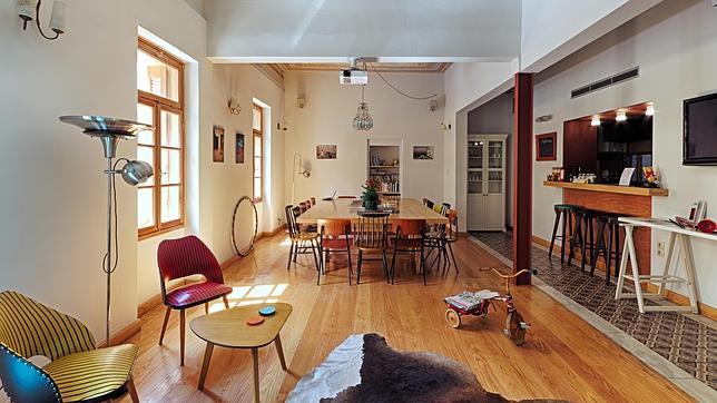 Área común del City Circus, en Atenas