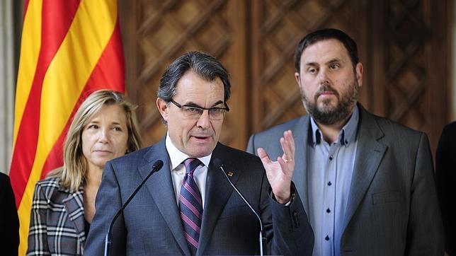 El plan de ERC para desbancar a CIU