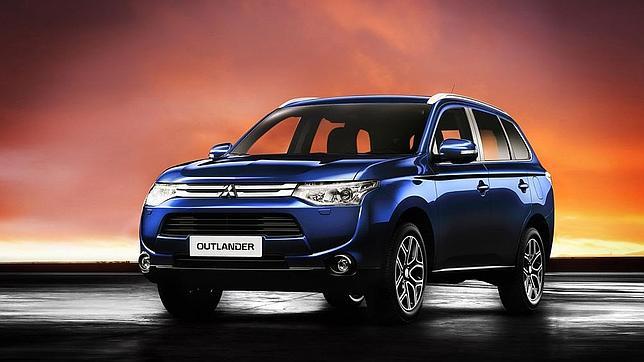 El Outlander añade una versión más accesible