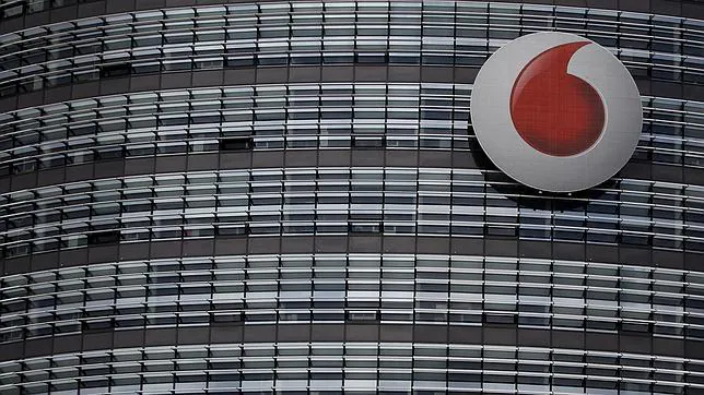 Vodafone desvela que varios gobiernos espían las conversaciones de sus clientes