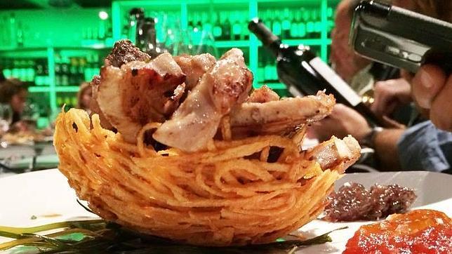 Menú en el Room Lpunge Bar de Vigo