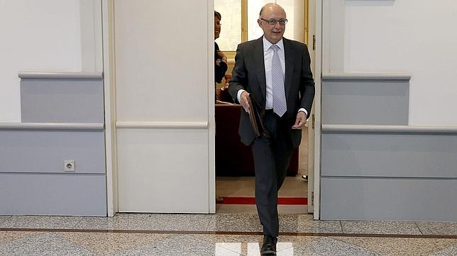 Cristóbal Montoro, ministro de Hacienda