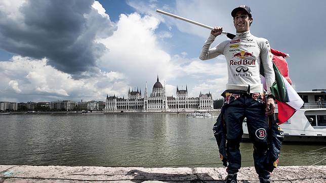 Daniel Ricciardo, rumbo a la cima con una sonrisa