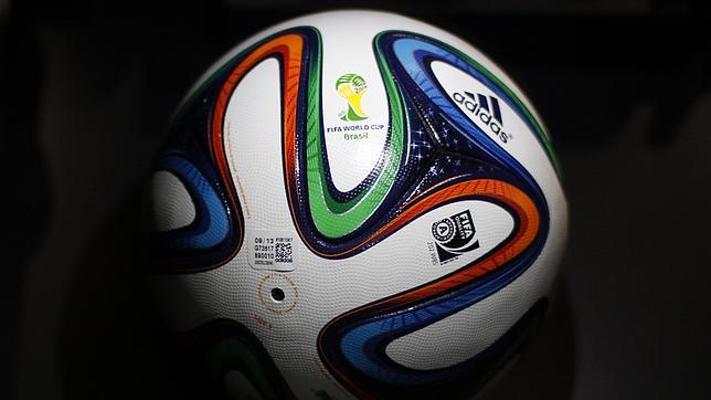 El balón de fútbol del Mundial de Brasil 2014