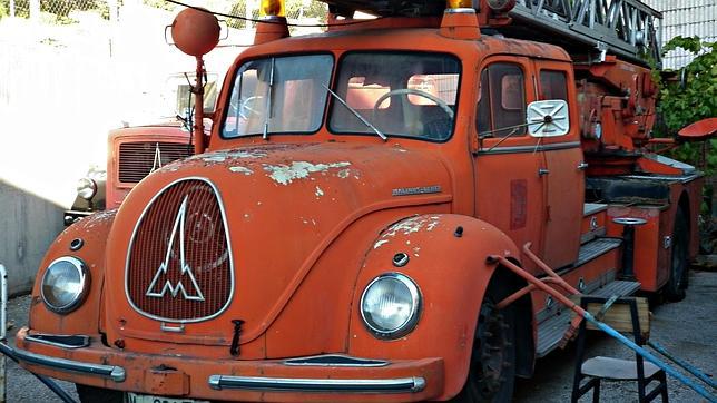 Uno de los primeros vehículos con los que contaban los bomberos de la capital