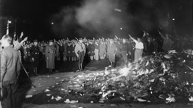 Weidermann: «Es increíble que los totalitarismos sigan teniendo miedo a los escritores»