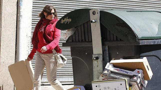 La plantilla de Urbaser denuncia en el Concello el despido de sus compañeros