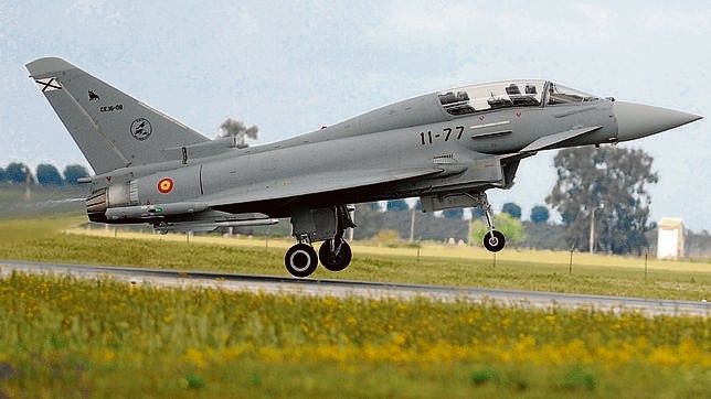 Caza Eurofighter, en un vuelo en la base de Morón