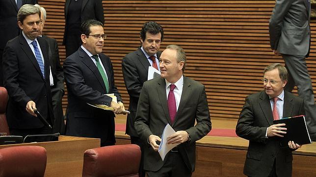 El Gobierno amplía el FLA para que la Comunidad Valenciana pague a las farmacias