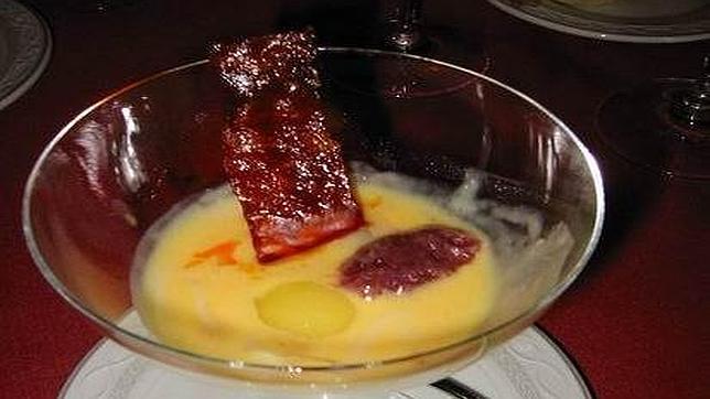 Un tradicional limón serrano presentado de forma vanguardista
