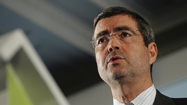 «Hay margen para bajar los impuestos y cumplir el déficit»