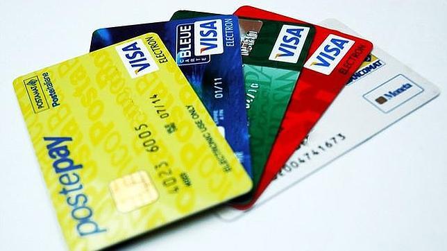 Los clientes bancarios pagarán más por la rebaja de las comisiones a los comercios