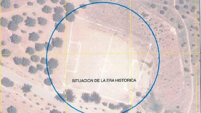 La fotografía aérea muestra en un círculo el lugar que ocupaba la era histórica de la Casa de Campo