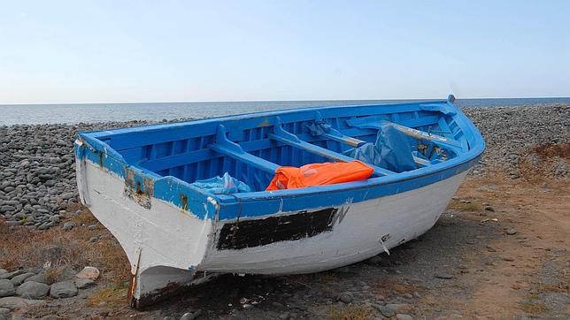 Quinto día de búsqueda de la patera desaparecida, que se extiende a África